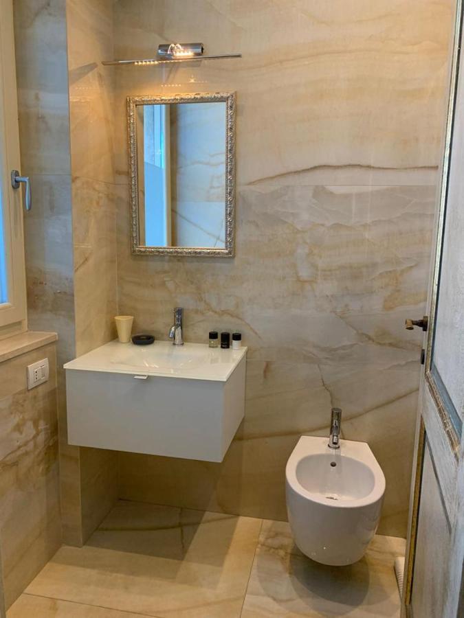 Fifty Eight Suite Milan Duomo View Zewnętrze zdjęcie